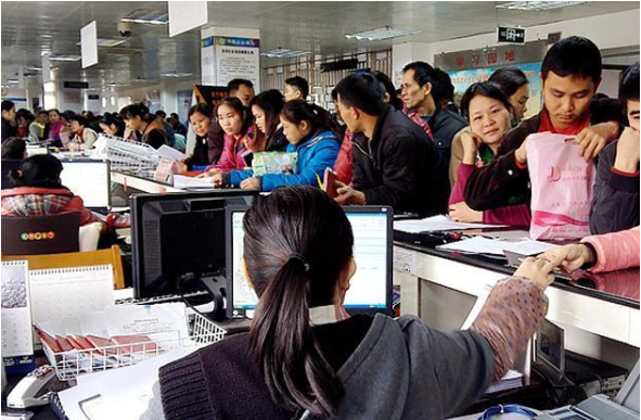 河北公积金离职封存后还可以提取出来吗？需要收费吗？